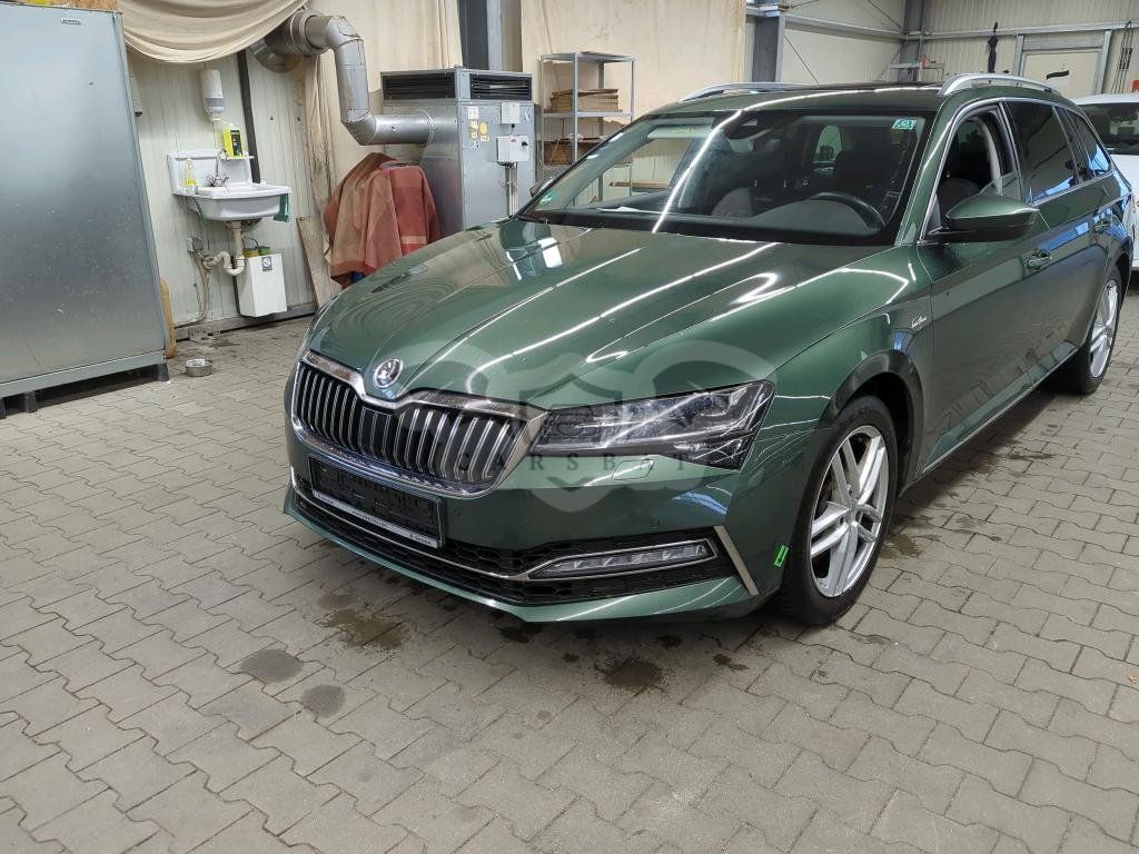 Skoda Superb Combi 2.0 TSI 2021