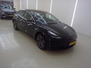 Tesla Model 3 Standard Range Plus 60 kWh 2020