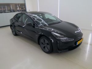 Tesla Model 3 Standard Range Plus 60 kWh 2021