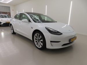 Tesla Model 3 Standard Range Plus 60 kWh 2020