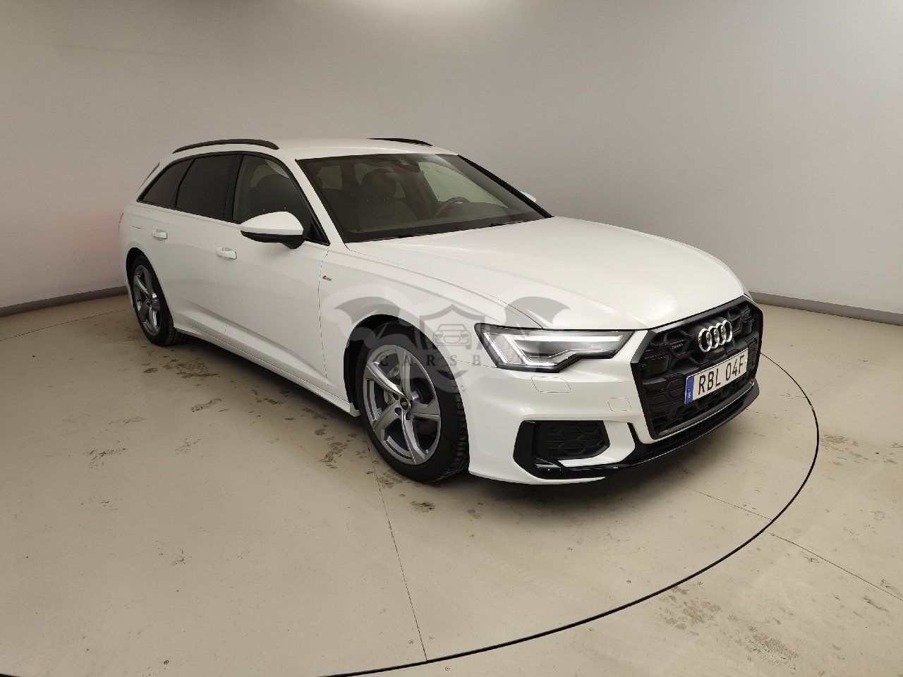 Audi A6 Avant 40 TDI S Line 2025