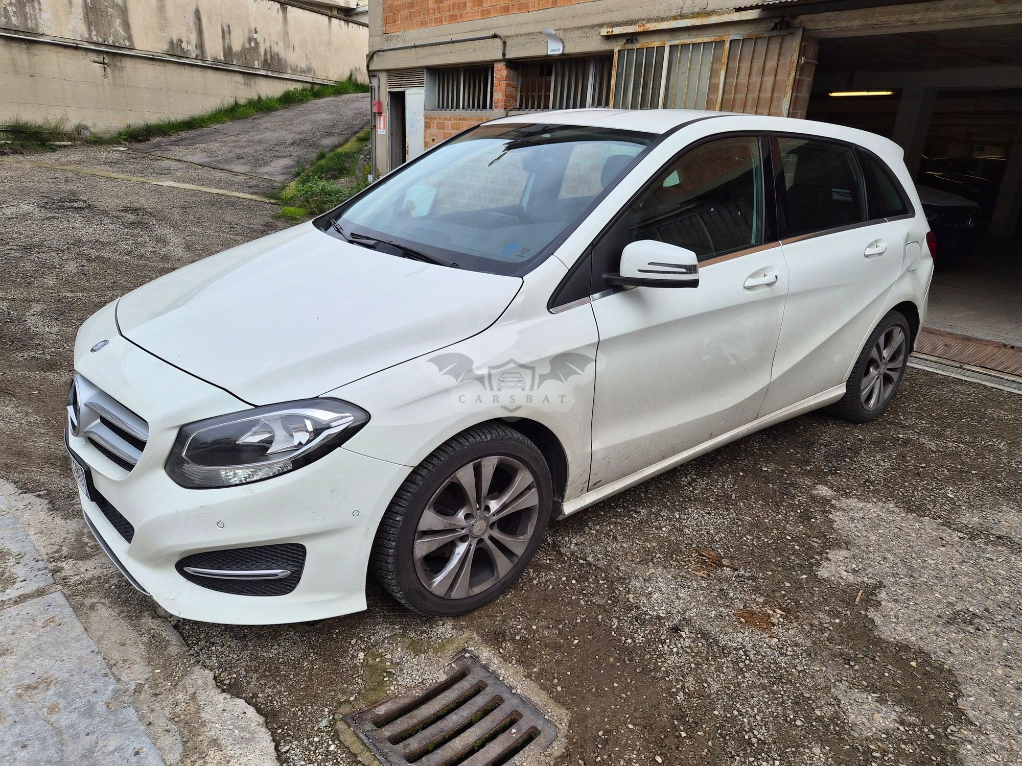 Mercedes-Benz B 180d Premium 2016