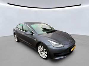 Tesla Model 3 Standard Range Plus 60 kWh 2020