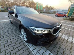 BMW 5 Series Touring 520 2023