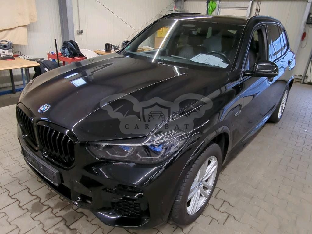 BMW X5 45e 2021