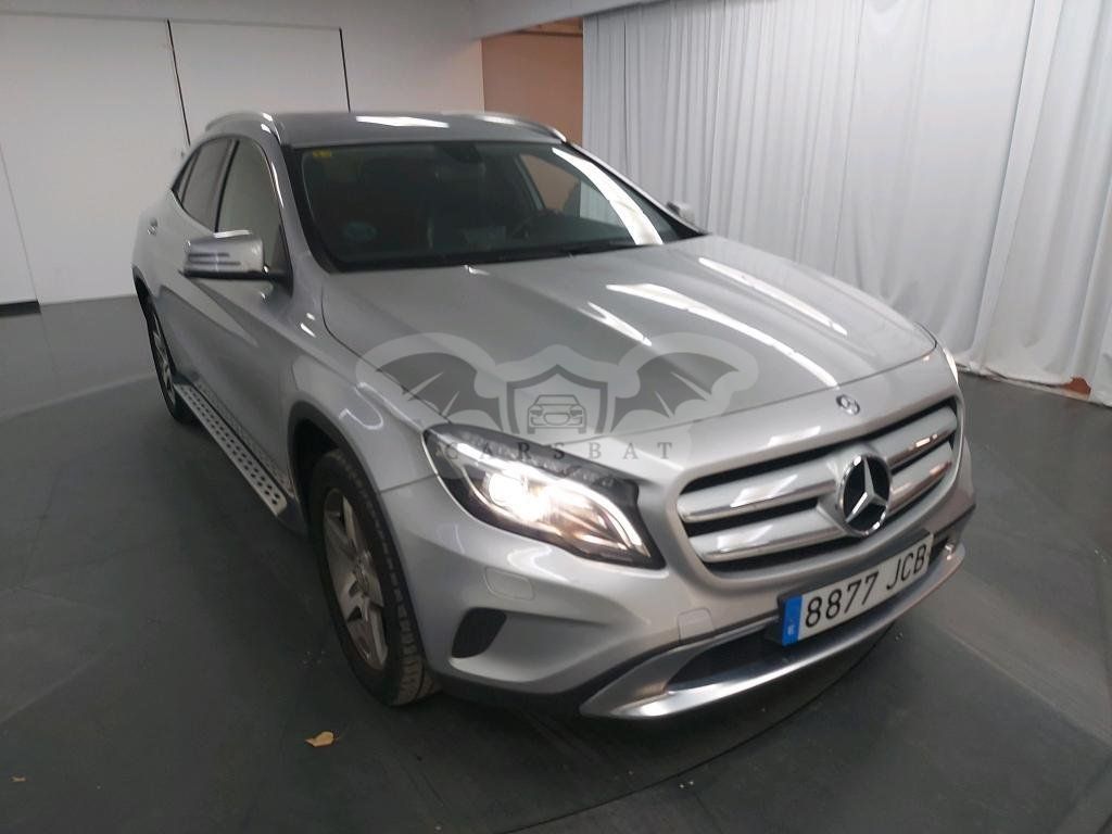 Mercedes-Benz GLA 220 CDI AMG Line 2015