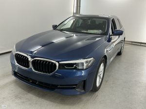 BMW 5 Series Touring 518d Lounge 2020