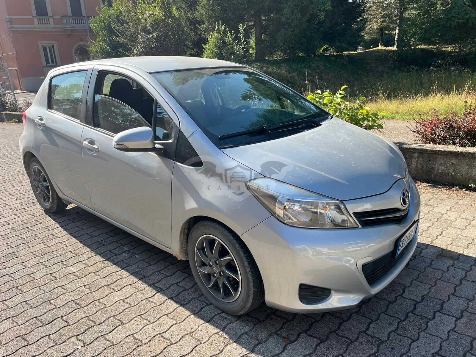 Toyota Yaris 1.4 D-4D Lounge 2013