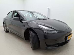 Tesla Model 3 Standard Range Plus 60 kWh 2021