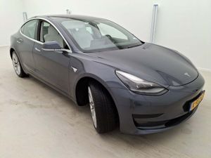 Tesla Model 3 Standard Range Plus 60 kWh 2020
