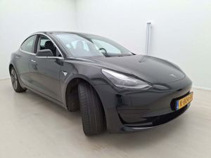 Tesla Model 3 Standard Range Plus 60 kWh 2020