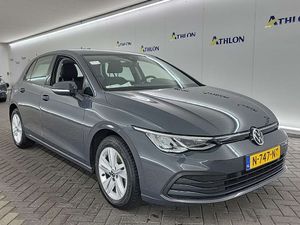 Volkswagen Golf 1.0 eTSI Life 2021
