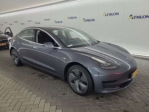 Tesla Model 3 Standard Range Plus 60 kWh 2020