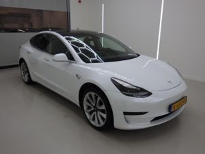 Tesla Model 3 Standard Range Plus 2020