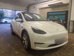 Tesla Model Y Long Range 2023