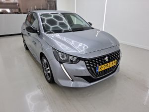 Peugeot 208 1.2i Allure 2022