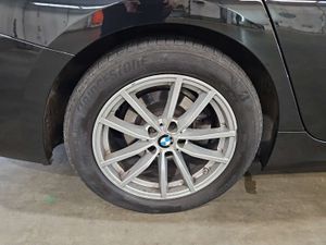 BMW 3 Series Touring 318d 2023