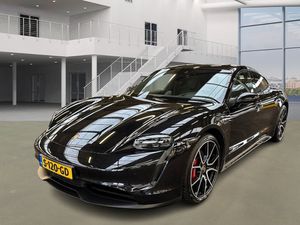 Porsche Taycan 93 kWh 2023