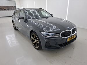 BMW 3 Series Touring 320e 2023