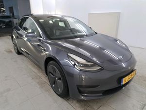 Tesla Model 3 Standard Range Plus 60 kWh 2020