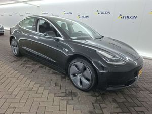 Tesla Model 3 Standard Range Plus 2020
