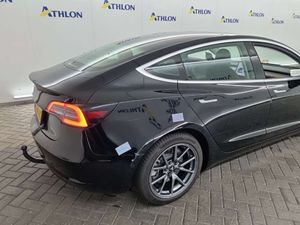 Tesla Model 3 Standard Range Plus 2020