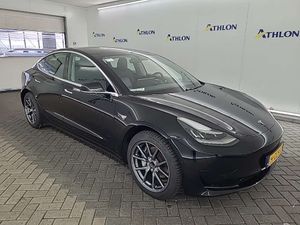 Tesla Model 3 Standard Range Plus 2020