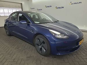 Tesla Model 3 Standard Range Plus 60 kWh 2022