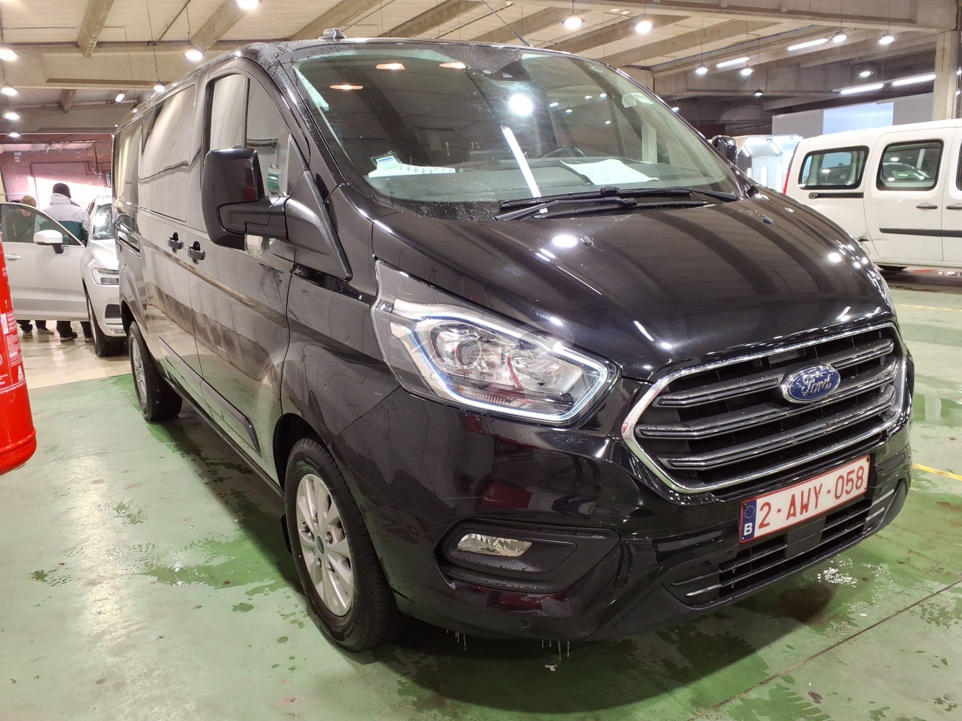Ford Transit Custom L2H1 2.0 TDCI Limited 2021