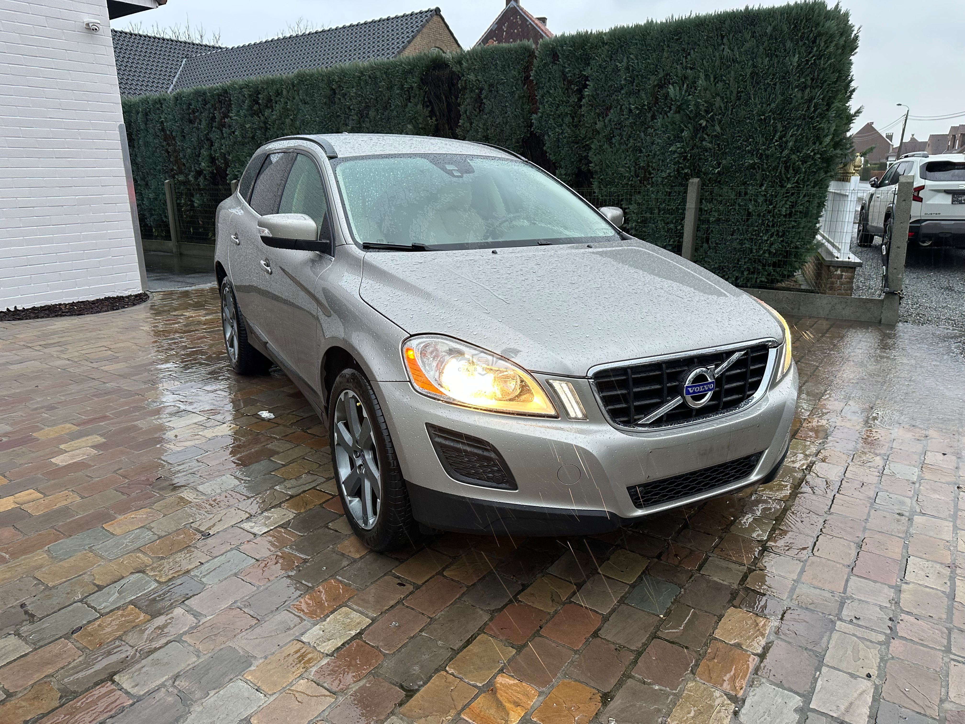Volvo XC60 D4 Momentum 2012
