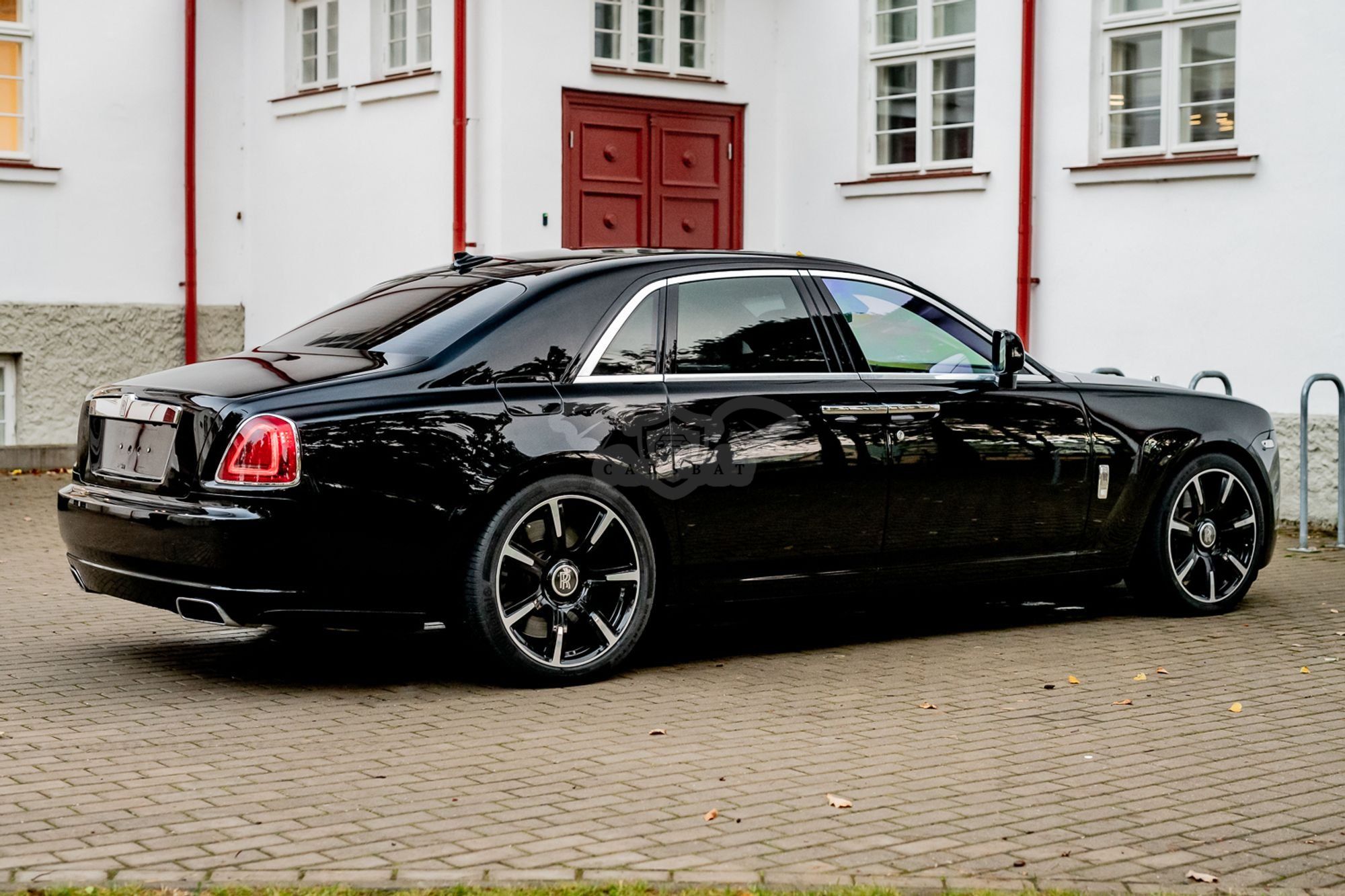 Rolls-Royce Ghost 6.6 2011