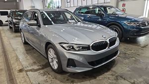 BMW 3 Series Touring 320d 2023