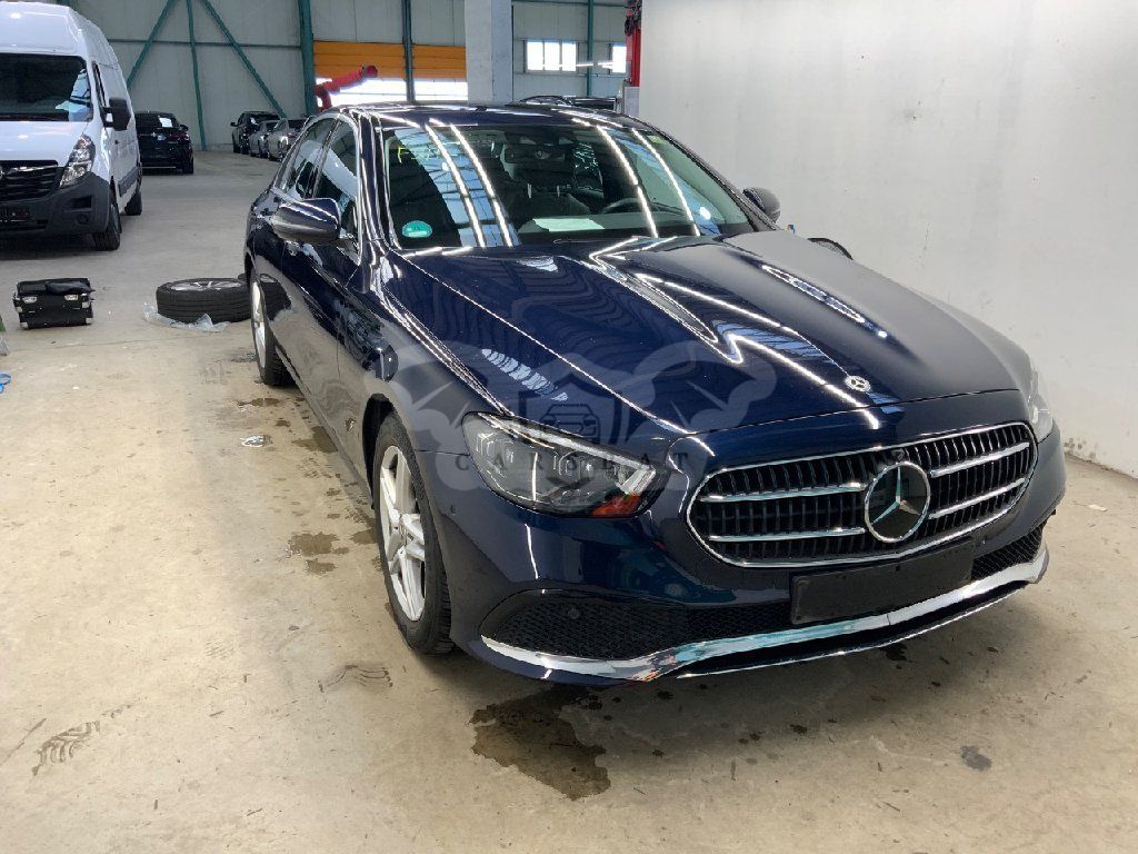 Mercedes-Benz E 220d Avantgarde 2021