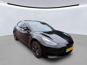 Tesla Model 3 Standard Range Plus 2020