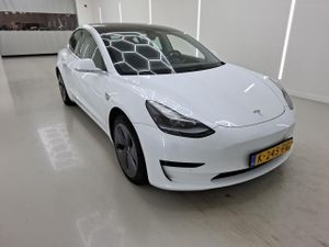 Tesla Model 3 Standard Range Plus 2020