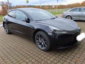 Tesla Model 3 Standard Range Plus 2021