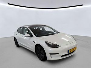 Tesla Model 3 Standard Range Plus 2021