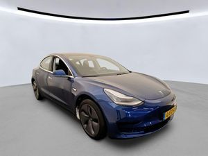 Tesla Model 3 Standard Range Plus 2019