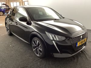 Peugeot 208 1.2i GT Line 2020