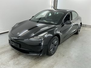 Tesla Model 3 Standard Range Plus 2021