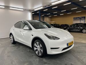 Tesla Model Y 58 kWh 2024