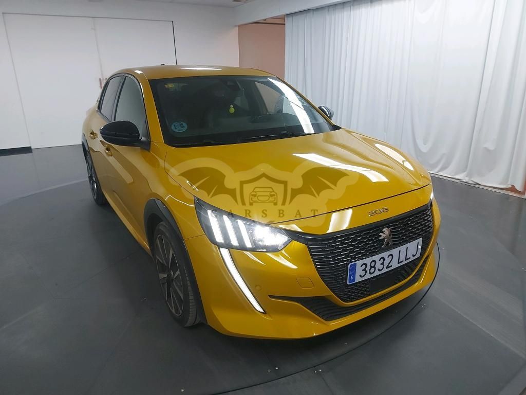 Peugeot 208 1.2i GT 2020