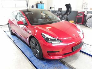 Tesla Model 3 Standard Range Plus 2021