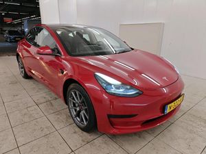 Tesla Model 3 Standard Range 2021
