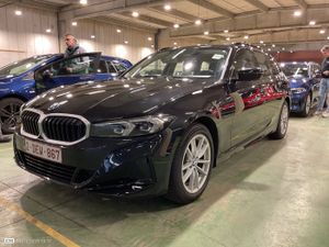BMW 3 Series Touring 318d 2023
