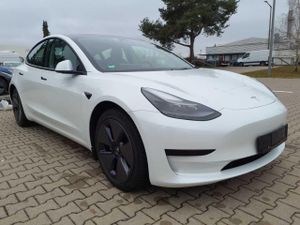 Tesla Model 3 Standard Range 2022