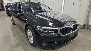 BMW 5 Series Touring 520d 2023