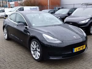 Tesla Model 3 Standard Range Plus 60 kWh 2020