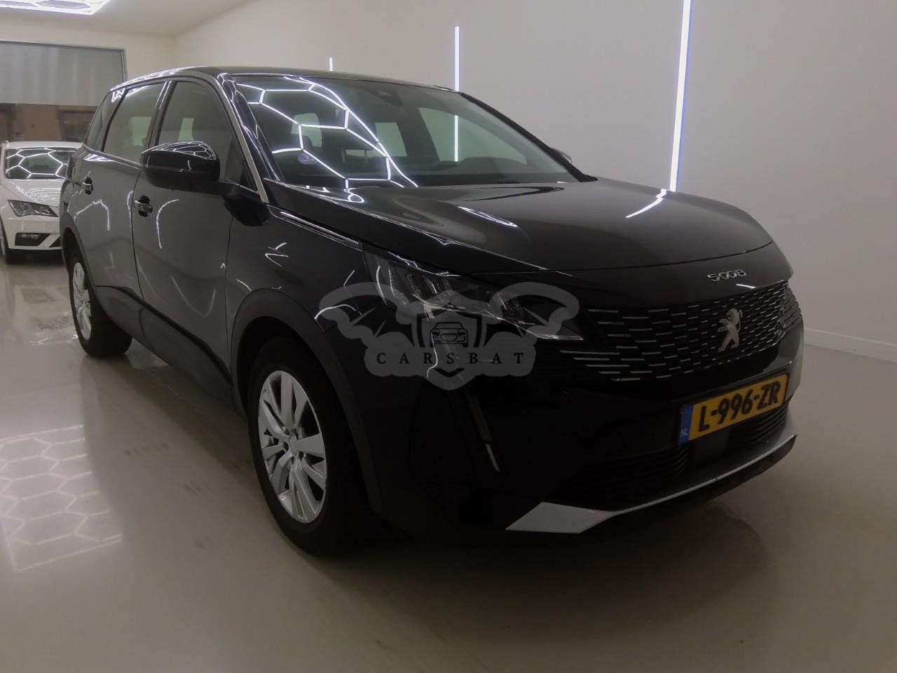 Peugeot 5008 1.2i Active 2021