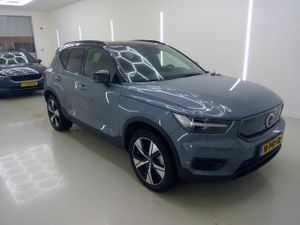 Volvo XC40 Plus 2021